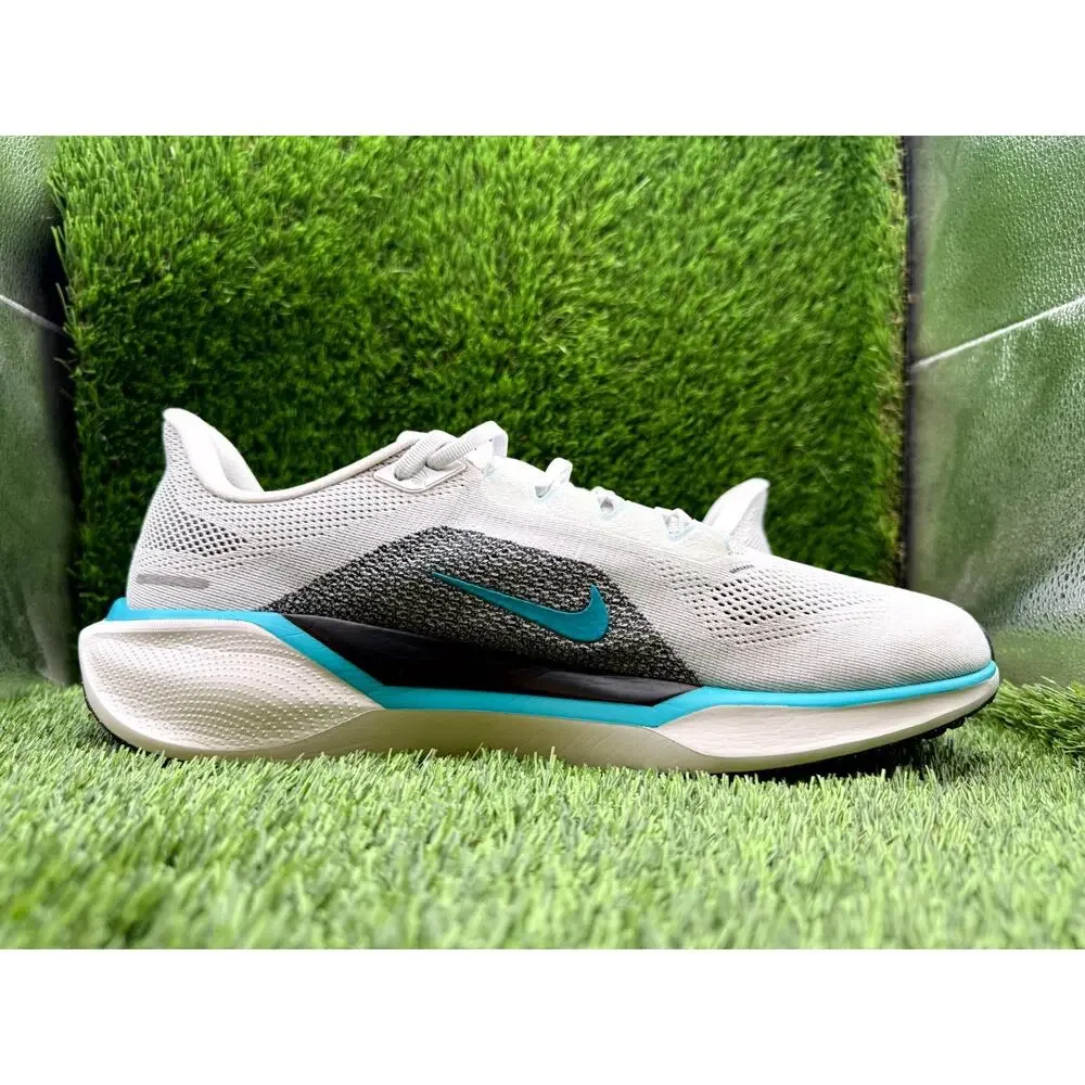 Nike Pegasus 41 FD2722-103 Athletic Sneaker Men's 12.5 White Mesh Road Running